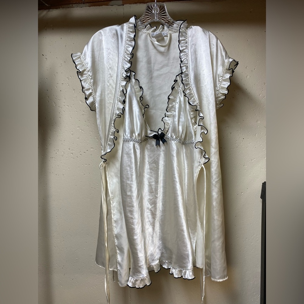 Seductive Wear Cinema Etoile 2pc Ivory Liquid Satin Negligee Babydoll Robe Sz L